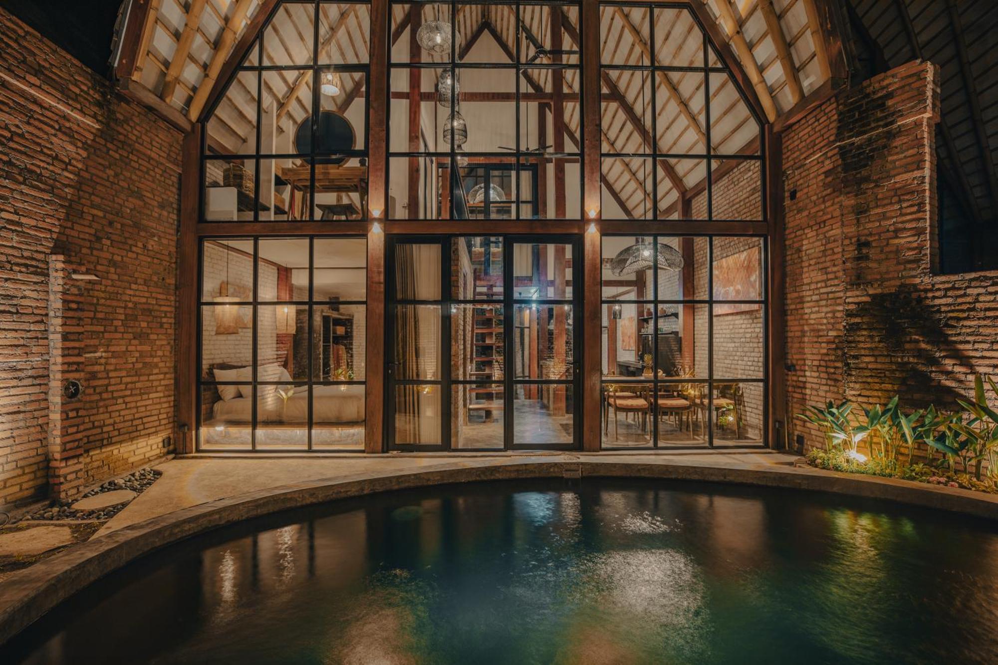 Deluxe Villa,1591674246:JPEG
